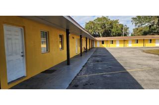 OYO Budget Inn Bartow - 1