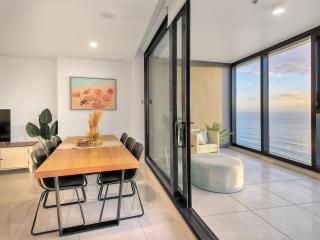 Beachfront Luxe Escape at Surfers Paradise Parking - Surfers Paradise - 5