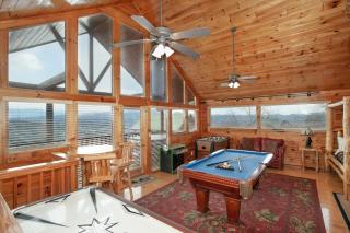 Valley View Cabin View Hot Tub Fireplace Grill - Sevierville - 9