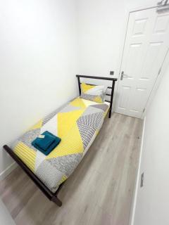 NEW 5-bedroom house in Croydon South London - South Norwood - 9