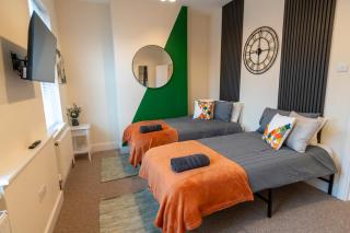 Stylish Gateway-2 bedroom house -5 minutes from the beach - Eastbourne - 0