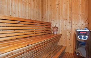 Nice Home In Højby With Sauna - Højby - 3