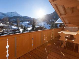 Stunning Modern Chalet with Indoor Pool and Spa - Lauenen - 9