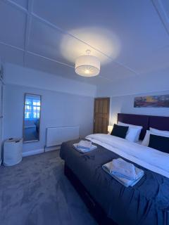 The Grenadine House - South Norwood - 9