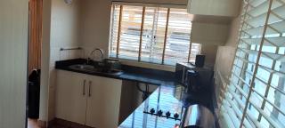 Chaka's Rock Chalets 58 - Ballito - 4