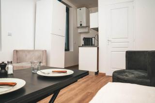 Hostel Bords de Marne 2 - Gournay-sur-Marne - 1