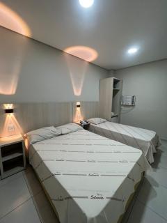 Hotel Salomão - Próximo a 25 de Março, Bom Retiro, Brás e Rua Santa Efigênia, a 2 minutos do Mirante Sampa Sky e pista de Skate Anhangabaú - São Paulo - 2