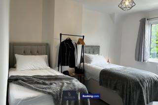Modern 3 Bedroom House By Tranquil Ventures Short Lets & Serviced Accommodation Botley With Free Parking - Oxford - 2