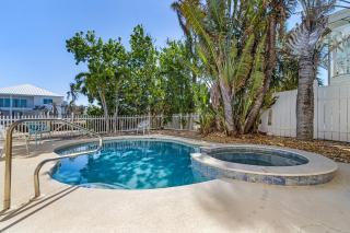 Entire Waterfront Duplex w/ Pool & Spa - Fort Myers Beach - 9