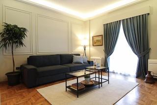 Elegant 3Bd Apt by National Archaeological Museum - 9