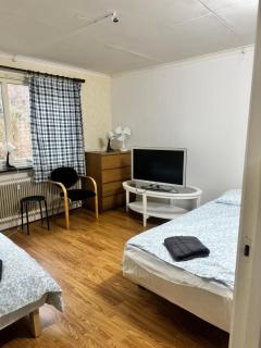 Big Workers House Near Volvo 15 beds - Säve - 2