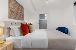 The Urban Hideaway near Portobello Road - 2