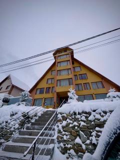 Pensiunea Zimbru - 0