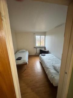 Workers Home Near Volvo with 8 Beds - Säve - 3