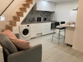 Abigel Family & Studio Apartment - Budapest - 4