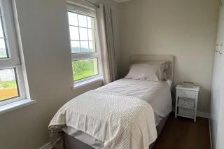 4Bedroom House-Letterkenny-PrivateGarden-Sleeps 7 - Letterkenny - 9