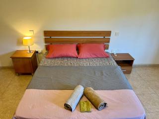 Private double bedroom with bathroom in shared house - St. Julianʼs - 0