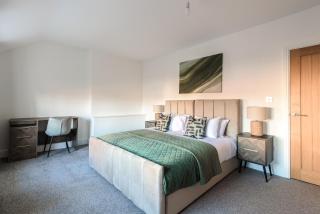Guestz The Old Embassy Apartments - Hull - 2
