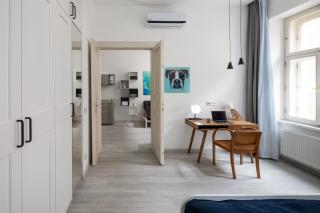 Ocean Breeze Apartment - Prague - 4