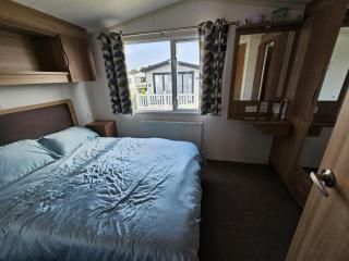 Angie 2 Bed Rhyl Robinhood - Rhyl - 4