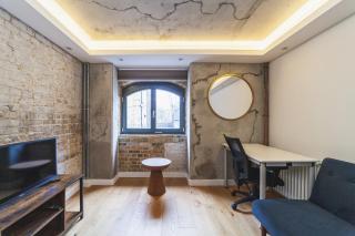 Industrial-Chic Flat Near Tower Bridge - Londra - 7