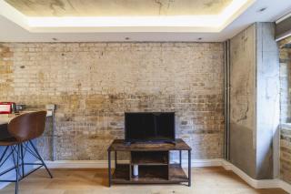 Industrial-Chic Flat Near Tower Bridge - Londra - 3