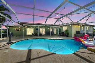 White Sands Escape Solar Heated Pool & Fire Pit - 0