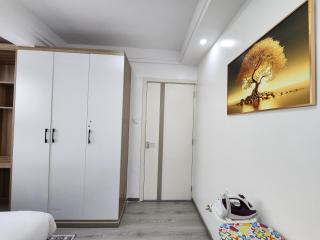 Modern 2 Bedroom in Kilimani - Nairobi - 3