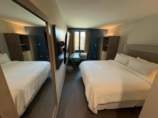 Holiday Inn Express & Suites Bronx - Zoo Area by IHG - Le Bronx - 1