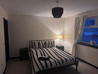 Langside apartments 2 - Newhouse - 7