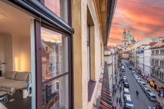 Stylish Gem by Charles Bridge with a Stunning View - Prague - 8
