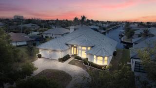 Waterfront Bliss Retreat Sailboat Access and Heated Pool - Cape Coral - 9