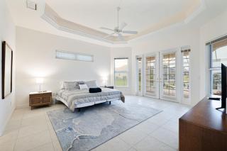 Waterfront Bliss Retreat Sailboat Access and Heated Pool - Cape Coral - 5