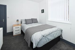 Townhouse @ Eastwood Place Stoke - 7