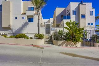 Coastal Hideaway - San Diego - 0