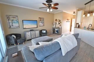Sandpiper Cove Unit 4115 Bring Your Boat Canal 2 Bedroom 2 Bathroom - Destin - 0