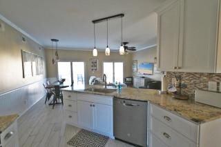 Sandpiper Cove Unit 4115 Bring Your Boat Canal 2 Bedroom 2 Bathroom - Destin - 6