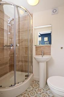 Townhouse PLUS @ 301 West Street Crewe - 2