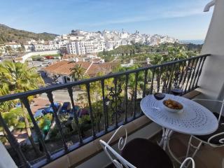 Apartamento María Platero Céntrico y con las mejores vistas del casco antiguo la montaña y el mar mediterráneo - Frigiliana - 9