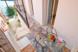 BaySide House - - 8