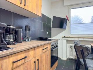 Serviceroom24 - Apartment 3 in Gladbeck WLAN - Smart-TV - 24-7 Check-in und Küche - Gladbeck - 2