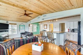 Fish and Boat on Lake of the Ozarks Waterfront Home - Climax Springs - 6