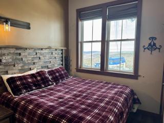 AS434 Ski-in Ski-out Penthouse Sleeps 6 - Snowshoe - 9