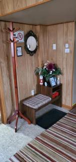 Private Apartment Close to Airport Toronto Pearson - 3