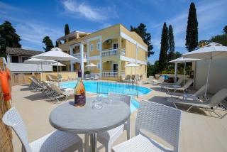 Saint Spiridon Hotel - Kassiopi - 6