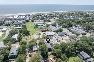 Jack's Tybee Treehouse - 9