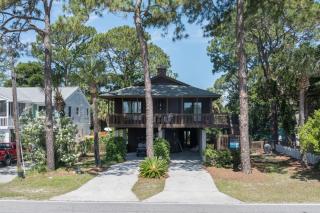 Jack's Tybee Treehouse - 6