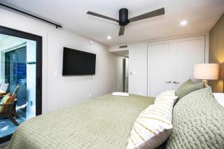 Stylish 2BR Sanibel Condo With Amazing Beach Views 5C2 - 1
