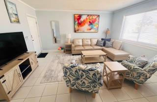 Beachside One Bedroom - St Pete Beach - 7