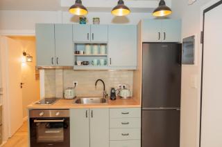 Vintage-Inspired 2BDR Apt - 15' to Monastiraki - Atene - 9